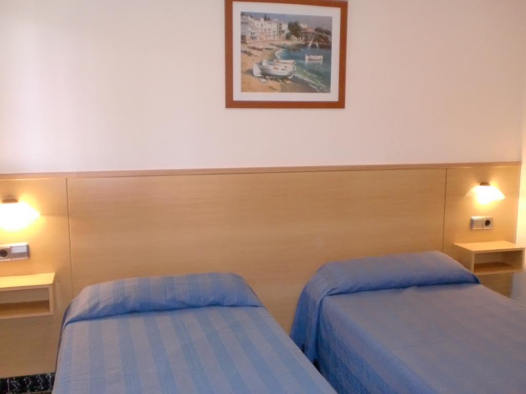 Goya Apartments Salou Extérieur photo