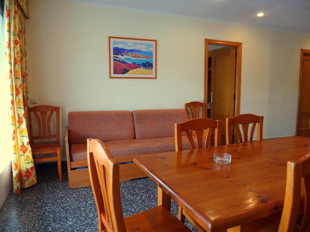 Goya Apartments Salou Extérieur photo